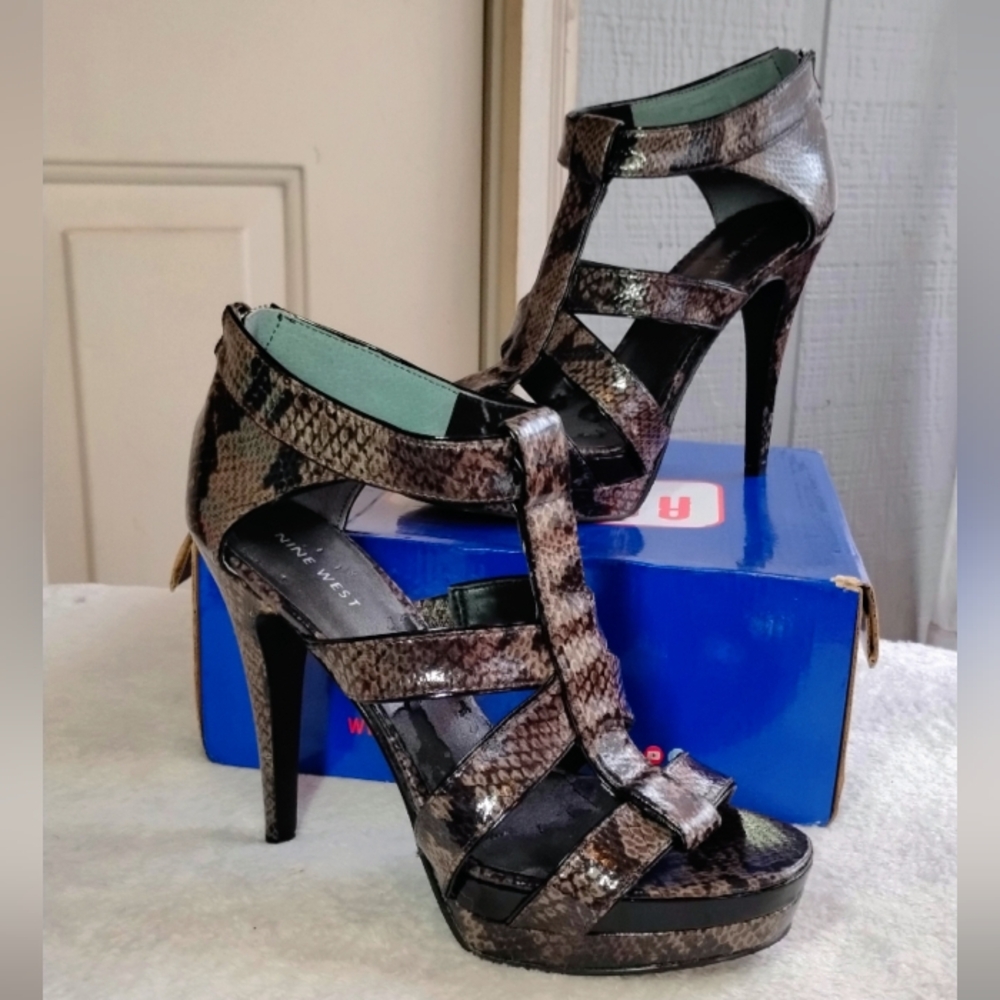 Nine West Snake Skin Pumps